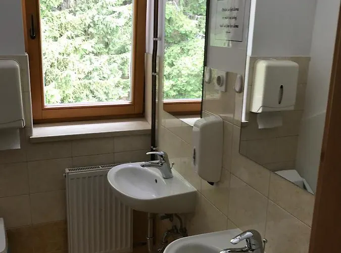 Lodge Valvasorjev Dom Zirovnica